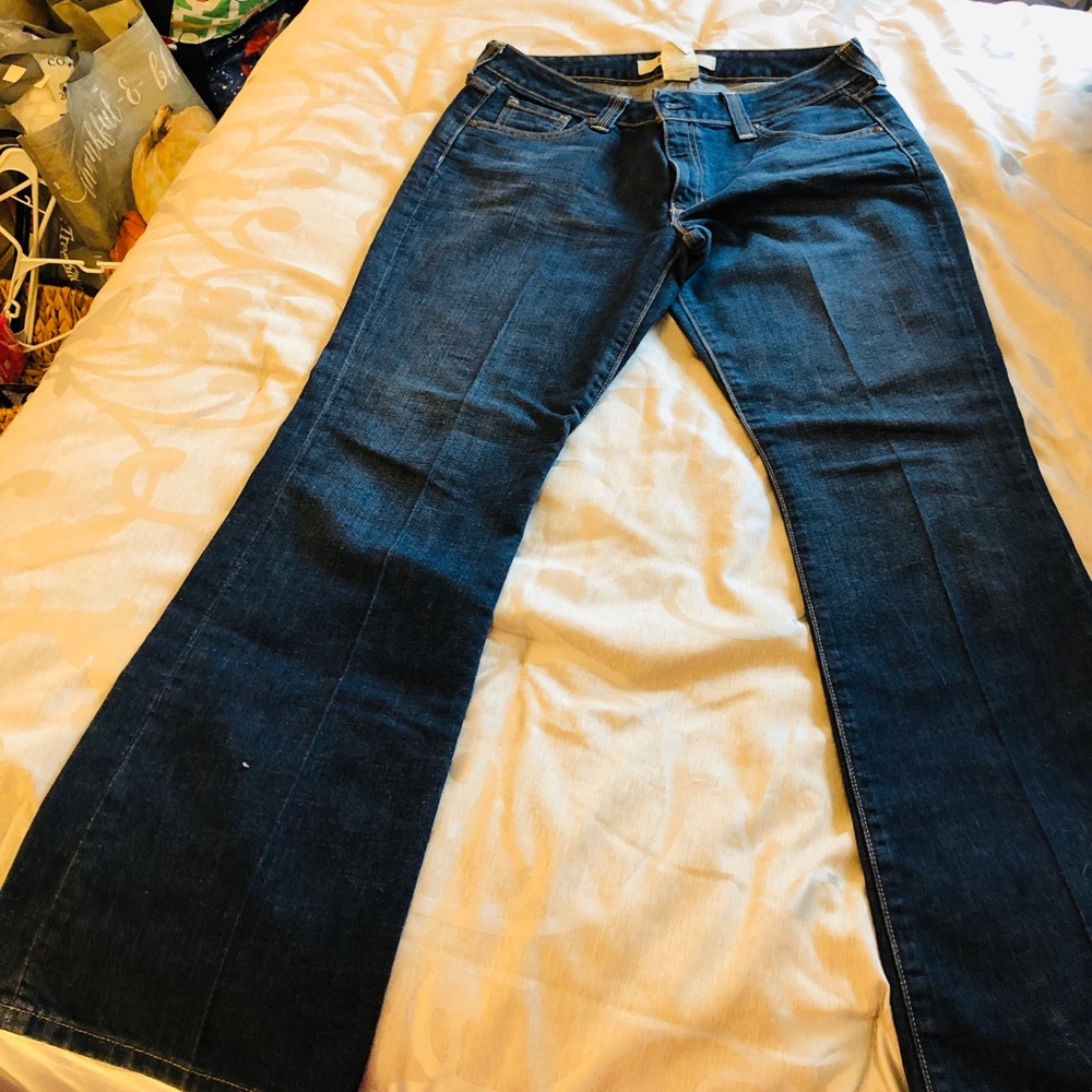 Gap Low Rise Jeans -EUC. Size 14 regular